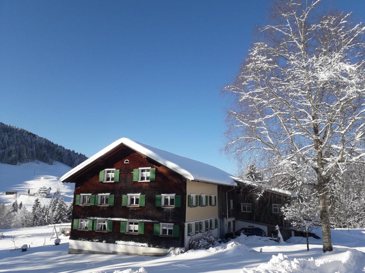 Apartment mit Gartenblick
